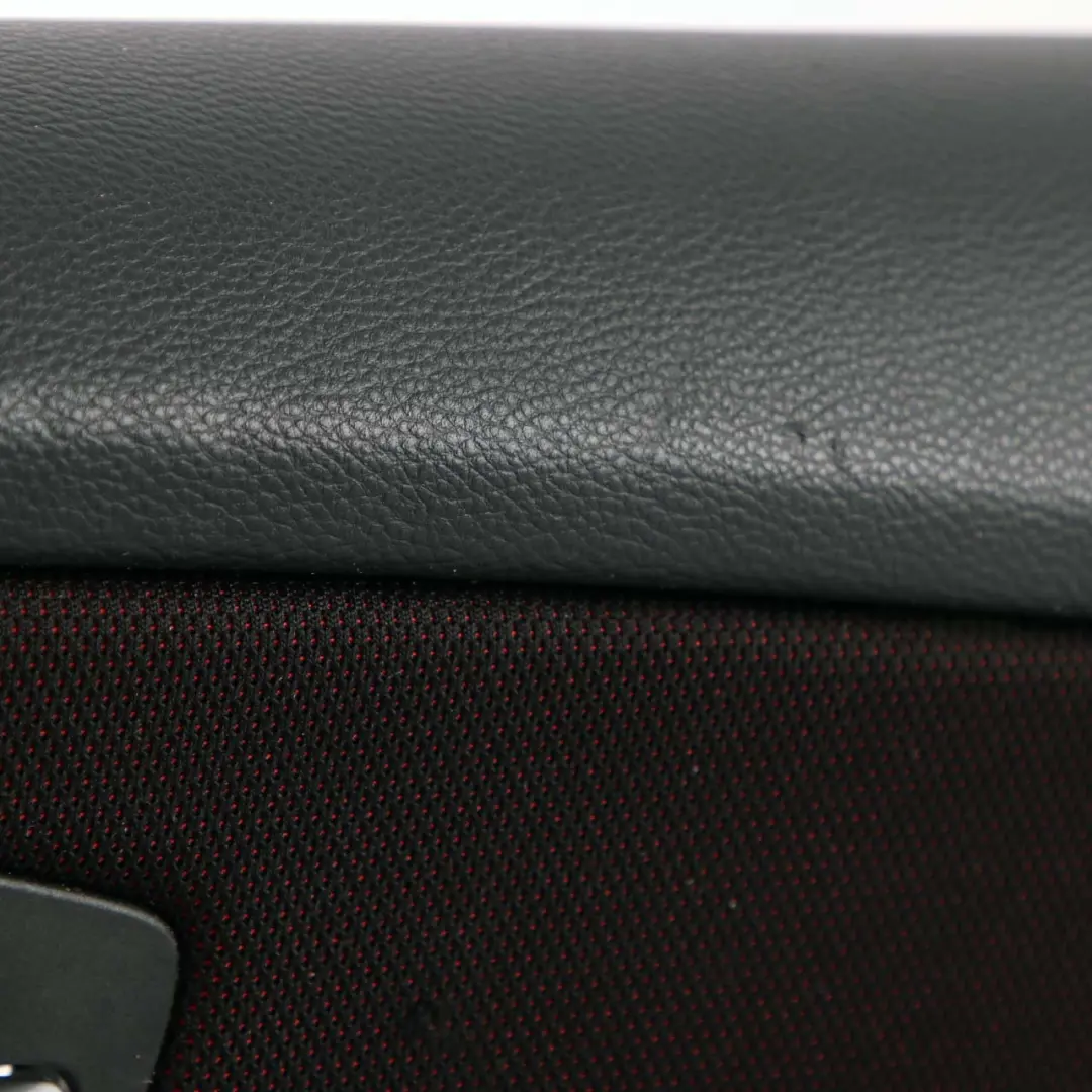 BMW E87 LCI Posteriore Destro O/s Scheda Porta Tessuto Rete Cranberry-Rosso - SKU 9121198 - Numero di parte 9121198