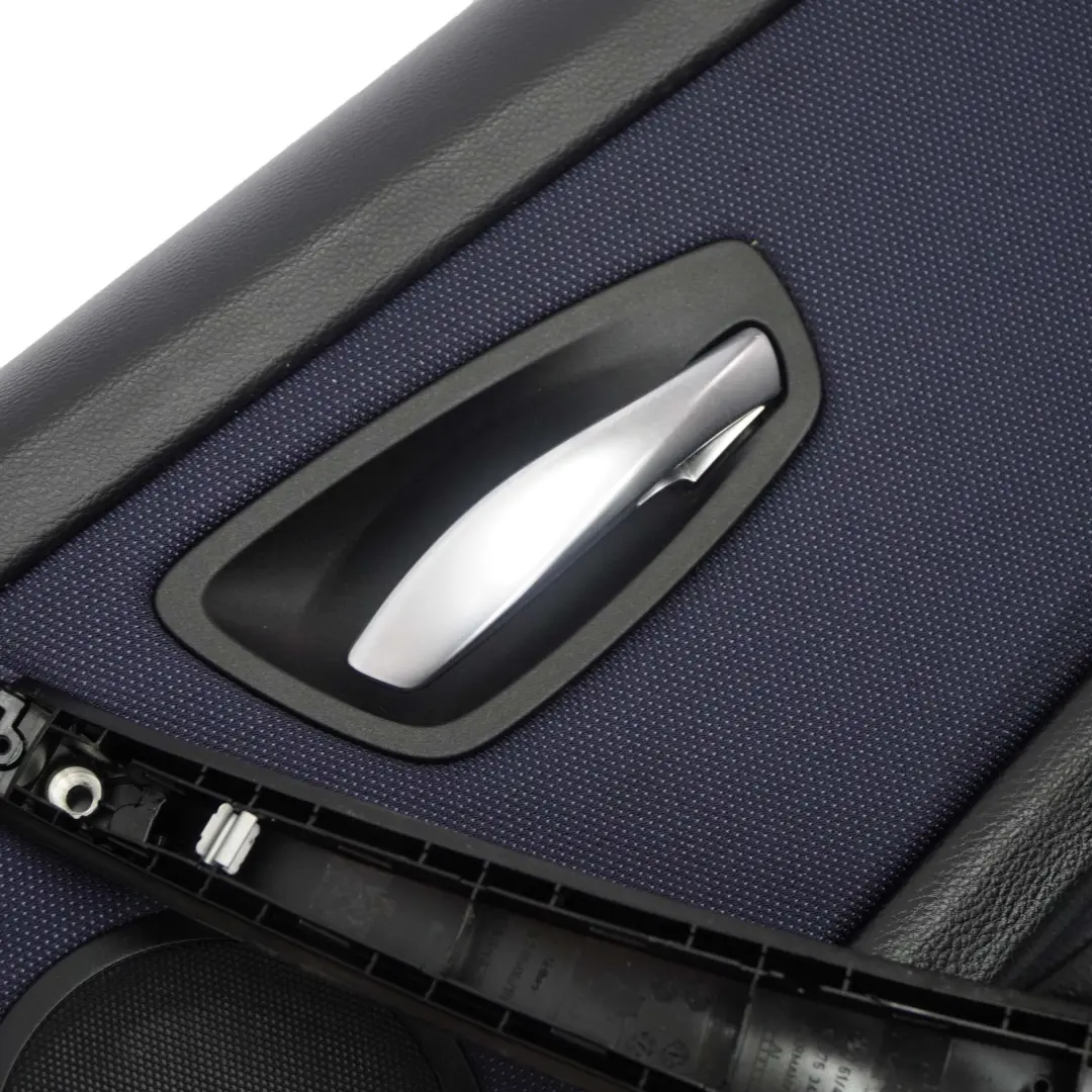 Pannello Porta Anteriore Destro Rete Tessuto Blu Monaco per BMW 1 E81 E82 con numero di parte 9121236 BMW 1 E81 E82 Pannello Porta Anteriore Destro Rete Tessuto Blu Monaco - SKU 9121236 - Numero di parte 9121236