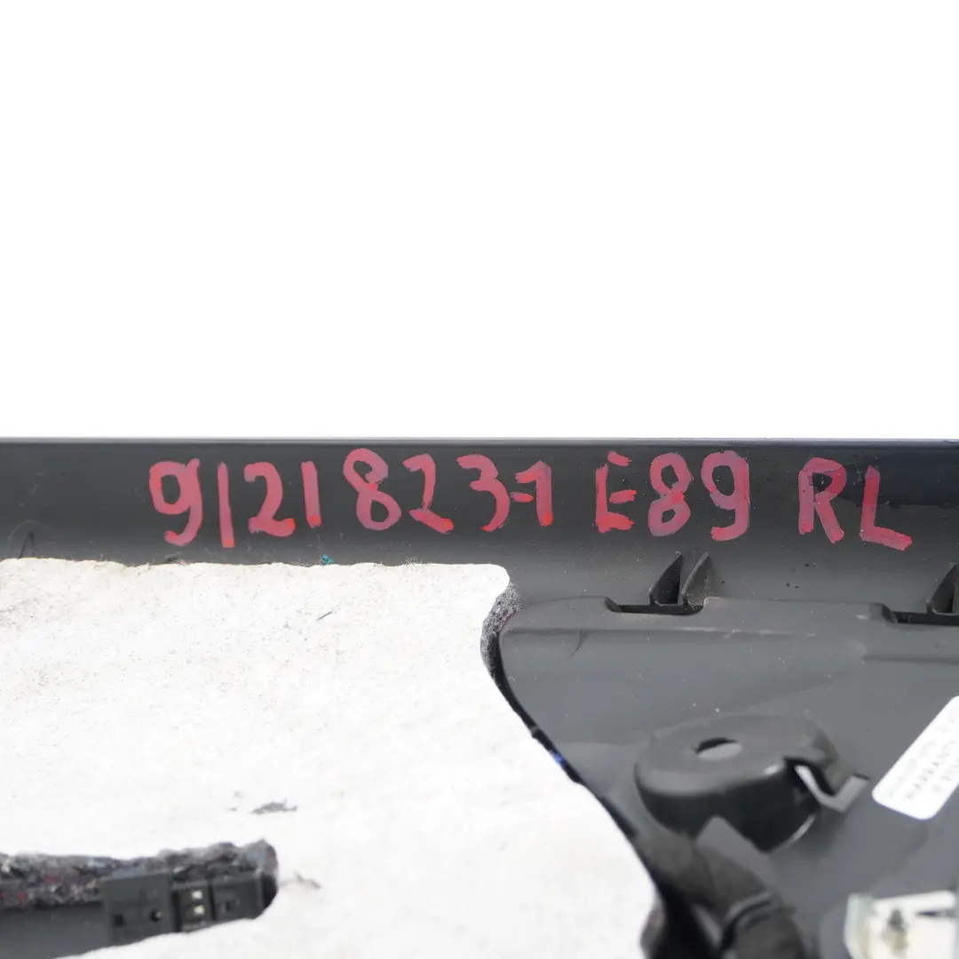 Panneau latéral arrière gauche Noir pour BMW Z4 E89 Roadster à propos du numéro de pièce 9121823 BMW Z4 E89 Roadster Panneau latéral arrière gauche Noir - SKU 9121823-1 - Numéro de pièce 9121823