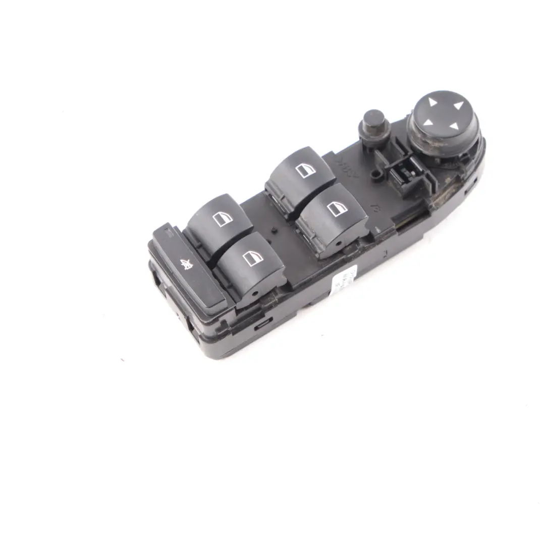 BMW E60 LCI Boton del Interruptor Control Elevalunas Electrico Conductor - SKU 9122111-1 - Número de pieza 9122111