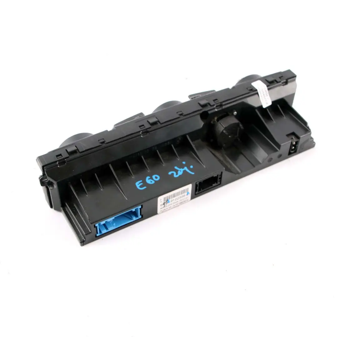 Control Panel BMW E60 E63 Unit Automatic Air Conditioning A/C High to with Part number 9122398 Control Panel BMW E60 E63 Unit Automatic Air Conditioning A/C High - SKU 9122398 - Part number 9122398