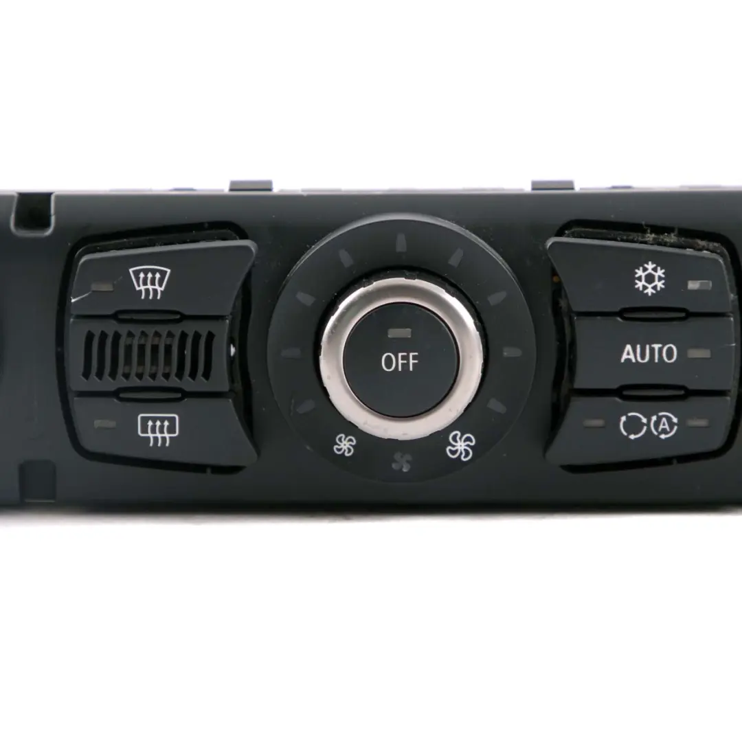 Control Panel BMW E60 E63 Unit Automatic Air Conditioning A/C High to with Part number 9122398 Control Panel BMW E60 E63 Unit Automatic Air Conditioning A/C High - SKU 9122398 - Part number 9122398