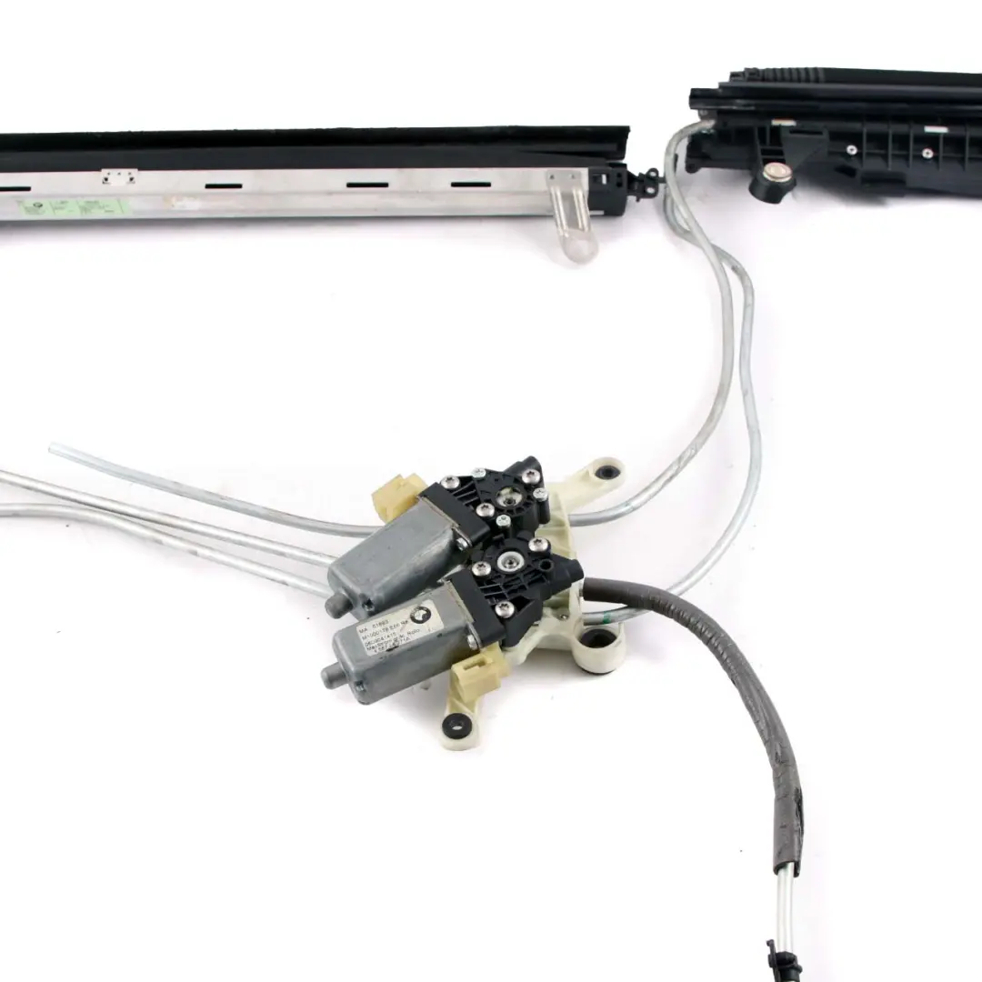 Sun Blind BMW E66 Long Rear Right O/S Door Card Window Cover Anthracit to with Part number 9122628 Sun Blind BMW E66 Long Rear Right O/S Door Card Window Cover Anthracit - SKU 9122628 - Part number 9122628