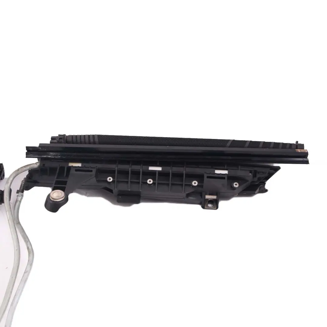 Sun Blind BMW E66 Long Rear Right O/S Door Card Window Cover Anthracit to with Part number 9122628 Sun Blind BMW E66 Long Rear Right O/S Door Card Window Cover Anthracit - SKU 9122628 - Part number 9122628