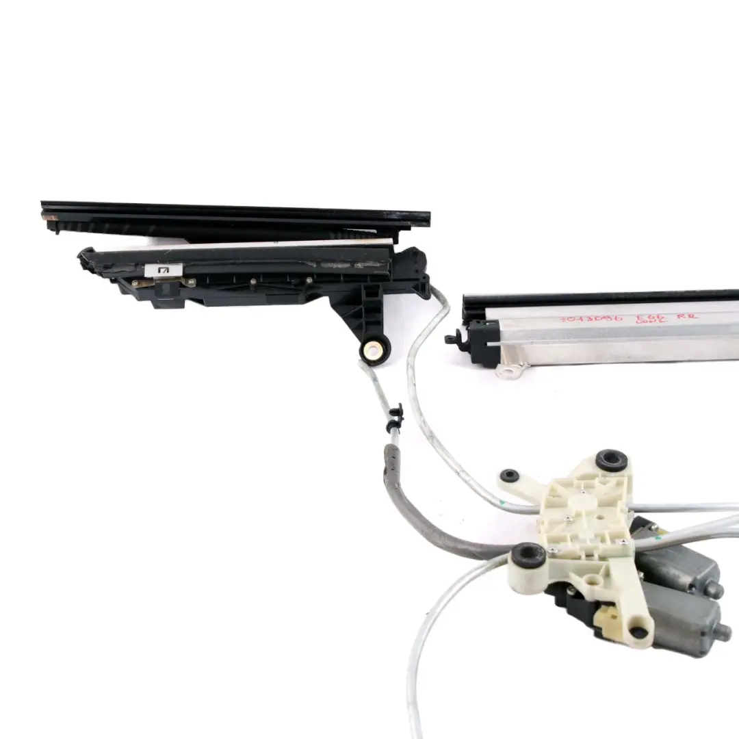 Sun Blind BMW E66 Long Rear Right O/S Door Card Window Cover Anthracit to with Part number 9122628 Sun Blind BMW E66 Long Rear Right O/S Door Card Window Cover Anthracit - SKU 9122628 - Part number 9122628