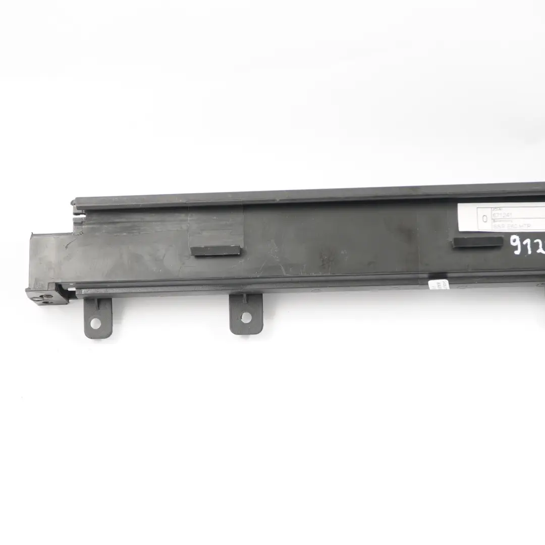 BMW E60 Store de fenêtre Porte arrière droite Protection solaire - SKU 9122638 - Numéro de pièce 9122638