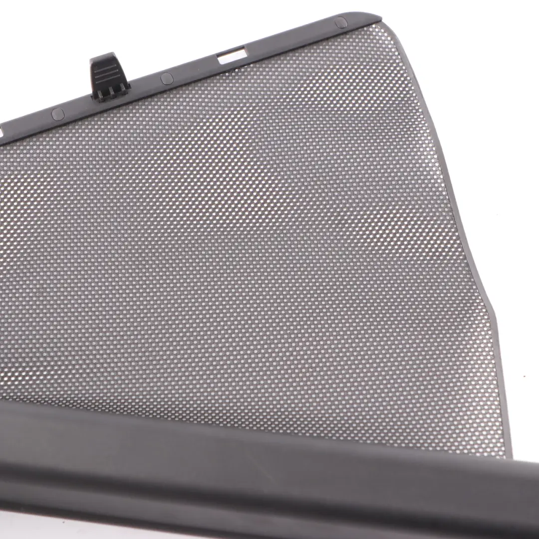 Window Roller Blind Rear Right O/S Sun Protection Triangular to BMW E61 with Part number 9122640 BMW E61 Window Roller Blind Rear Right O/S Sun Protection Triangular - SKU 9122640 - Part number 9122640