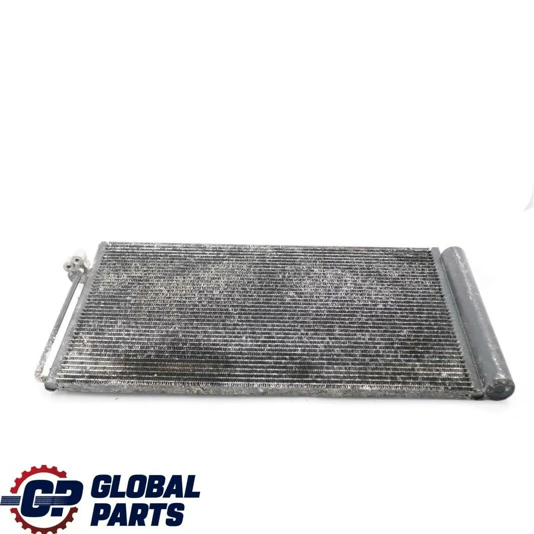 Radiatore Condensatore Aria Condizionata Con Essiccatore per BMW E60 E61 E63 E65 con numero di parte 9122827 BMW E60 E61 E63 E65 Radiatore Condensatore Aria Condizionata Con Essiccatore - SKU 9122827 - Numero di parte 9122827