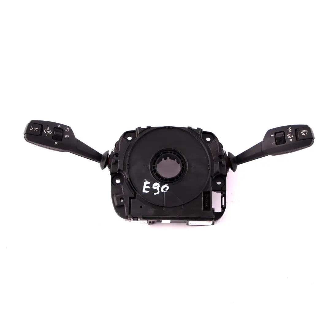 Interruptor Columna De Dirección Limpiaparabrisas para BMW E88 E90 E92 con número de pieza 9123032 BMW E88 E90 E92 Interruptor Columna De Dirección Limpiaparabrisas - SKU 9123032 - Número de pieza 9123032