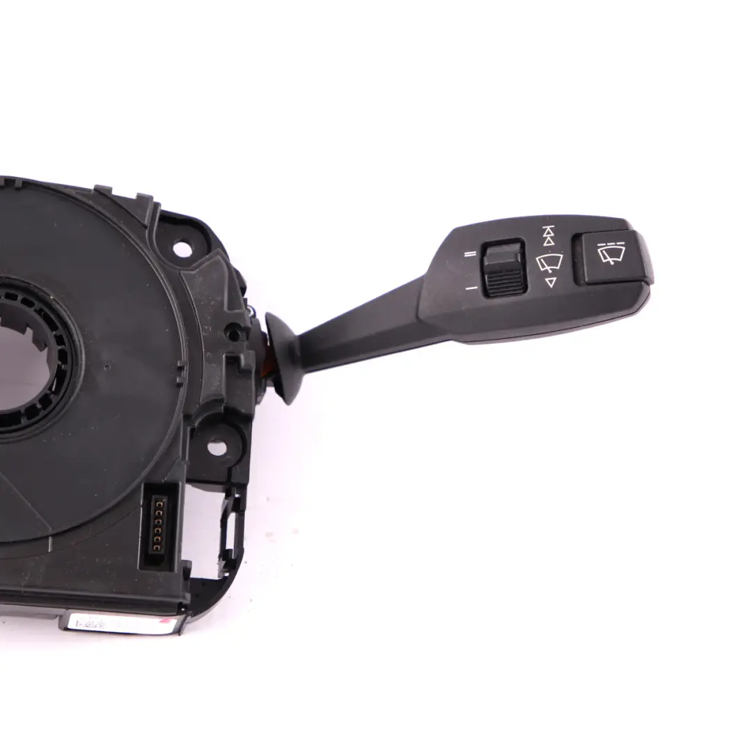 Interruptor Columna De Dirección Limpiaparabrisas para BMW E88 E90 E92 con número de pieza 9123032 BMW E88 E90 E92 Interruptor Columna De Dirección Limpiaparabrisas - SKU 9123032 - Número de pieza 9123032