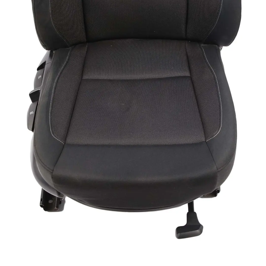 Vorne Rechts Sitz Stoff Stoff Network Anthrazit für BMW E81 E82 mit Teilenummer 9124569 BMW E81 E82 Vorne Rechts Sitz Stoff Stoff Network Anthrazit - SKU 9124569-1 - Teilenummer 9124569