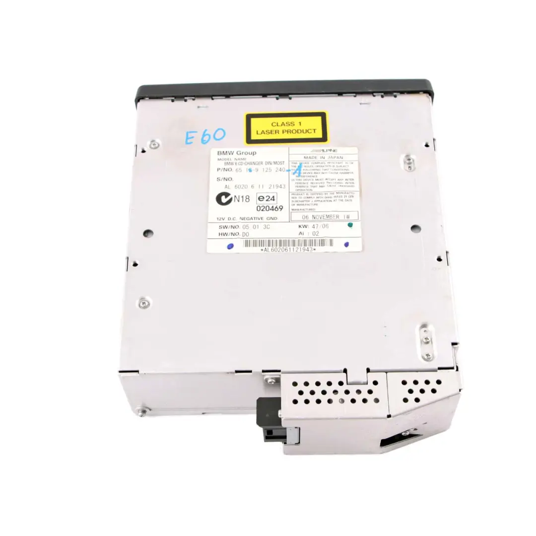 Changeur CD Compact 6 Disques Magasin pour BMW E60 E61 E63 à propos du numéro de pièce 9125240 BMW E60 E61 E63 Changeur CD Compact 6 Disques Magasin - SKU 9125240-1 - Numéro de pièce 9125240
