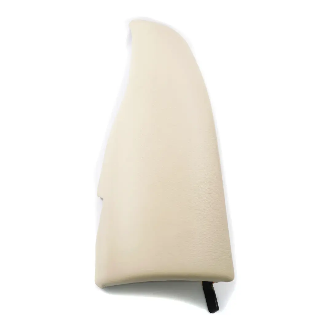 Seite Finisher Rücksitz links seitlich Trim Creme Beige Leder für BMW E61 mit Teilenummer 9126193 BMW E61 Seite Finisher Rücksitz links seitlich Trim Creme Beige Leder - SKU 9126193 - Teilenummer 9126193