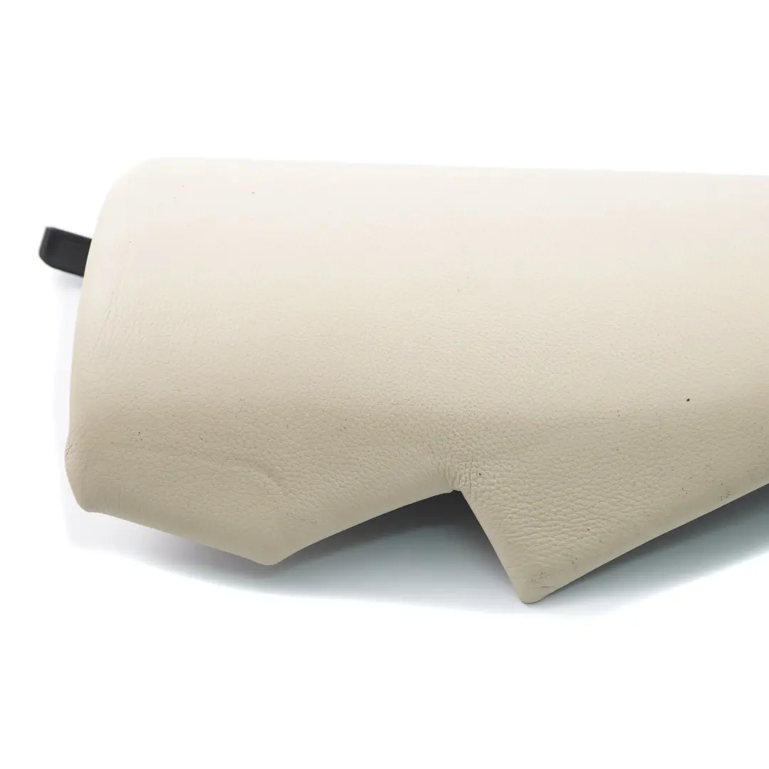 Acabado Lateral Asiento Trasero Derecho Lateral Cuero Beige Crema para BMW E61 con número de pieza 9126194 BMW E61 Acabado Lateral Asiento Trasero Derecho Lateral Cuero Beige Crema - SKU 9126194 - Número de pieza 9126194
