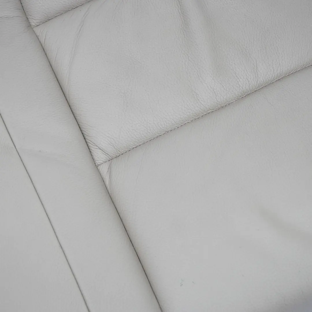 Banquette arrière en cuir beige crème pour BMW E61 Touring à propos du numéro de pièce 9126496 BMW E61 Touring Banquette arrière en cuir beige crème - SKU 9126496 - Numéro de pièce 9126496