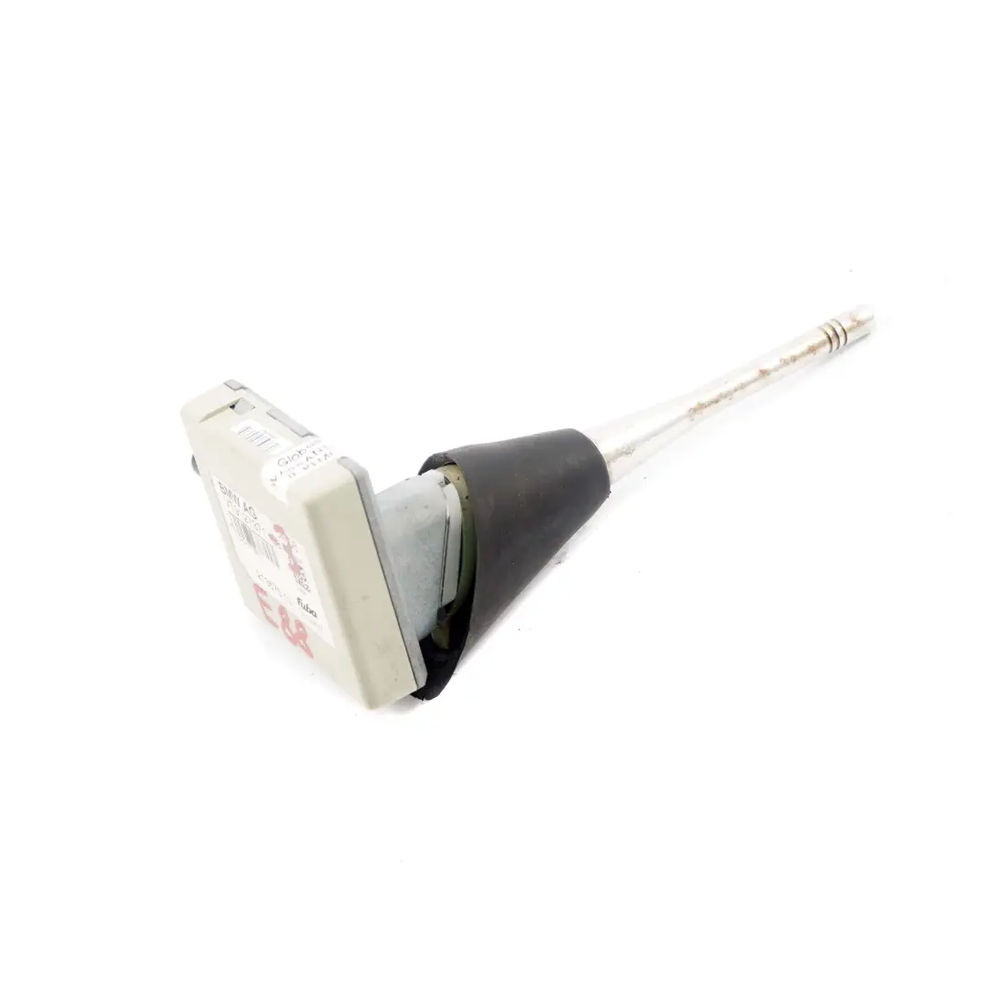 Antena A?rea Unidad Base Convertible para BMW E88 Cabrio con número de pieza 9127371 BMW E88 Cabrio Antena A?rea Unidad Base Convertible - SKU 9127371-3 - Número de pieza 9127371