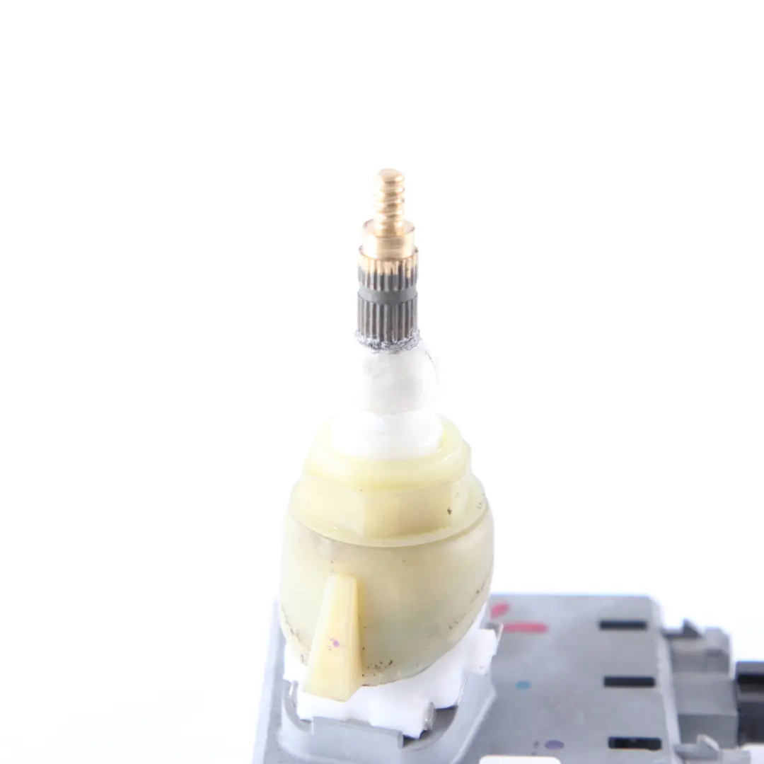 Aerial Base Roof Antenna to BMW 1 Series E88 Convertible with Part number 9127687 BMW 1 Series E88 Convertible Aerial Base Roof Antenna - SKU 9127687-1 - Part number 9127687