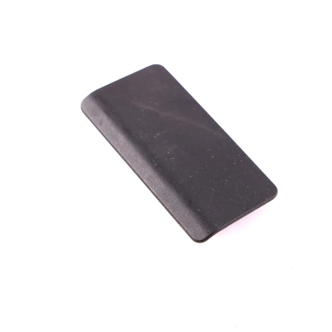 Baule Bagagliaio Staffa di chiusura posteriore Coprire nero per BMW E82 E88 con numero di parte 9127966 BMW E82 E88 Baule Bagagliaio Staffa di chiusura posteriore Coprire nero - SKU 9127966 - Numero di parte 9127966