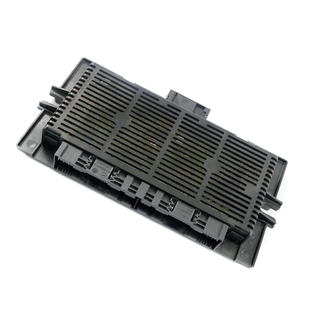 Modulo di controllo luci Unità ECU PL2 FRMFA Lear 9128183 per BMW E90 con numero di parte 61359128183 BMW E90 Modulo di controllo luci Unità ECU PL2 FRMFA Lear 9128183 - SKU 9128183-3 - Numero di parte 61359128183