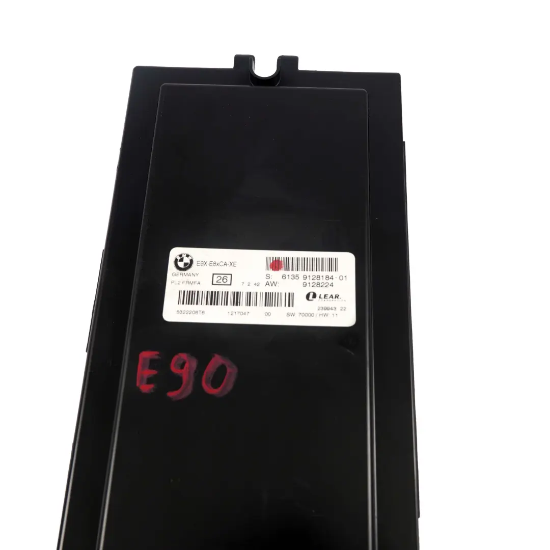 luce vano piedi modulo di controllo ECU PL2 FRMFA per BMW E90 Xenon con numero di parte 9128184 BMW E90 Xenon luce vano piedi modulo di controllo ECU PL2 FRMFA - SKU 9128184 - Numero di parte 9128184