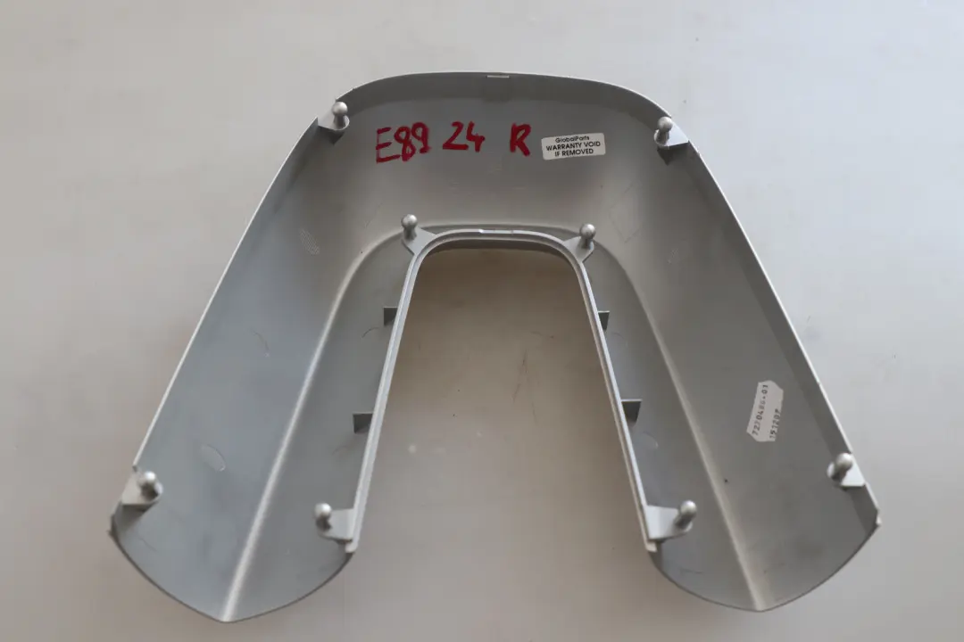 Rollover Protection Rear Right to BMW Z4 Series E89 Roadster Cabrio Cover with Part number 9128414 BMW Z4 Series E89 Roadster Cabrio Cover Rollover Protection Rear Right - SKU 9128414 - Part number 9128414