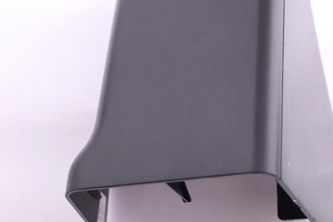 Stivale Baule Posteriore Destro Trim Cover per BMW Z4 E89 Cabrio Roadster con numero di parte 9128472 BMW Z4 E89 Cabrio Roadster Stivale Baule Posteriore Destro Trim Cover - SKU 9128472 - Numero di parte 9128472