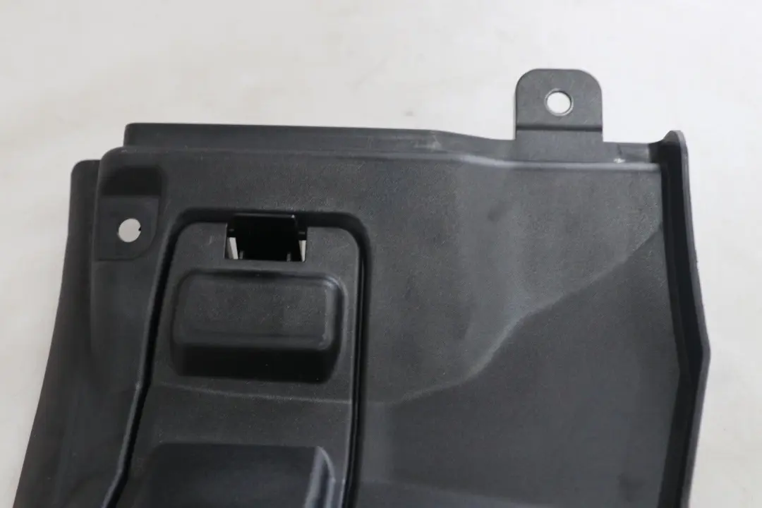 Pasajero Bota Embellecedor Panel Cubierta para BMW Z4 E89 con número de pieza 8208479 BMW Z4 E89 Pasajero Bota Embellecedor Panel Cubierta - SKU 9128479 - Número de pieza 8208479