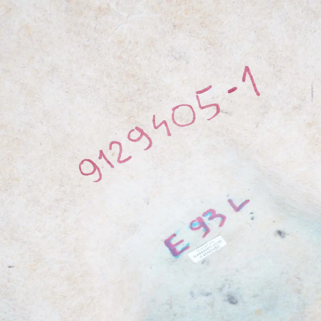 Osłona Oparcia Fotela Lewy Przód Czarna do BMW E93 o numerze 9129405 BMW E93 Osłona Oparcia Fotela Lewy Przód Czarna - SKU 9129405-1 - Numer Części 9129405