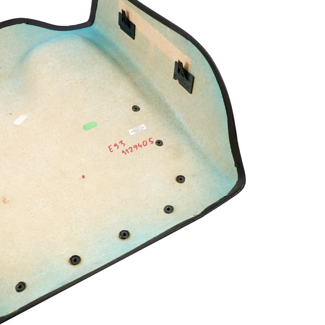 Revetement de panneau de garniture du dossier du siege avant gauche Noir pour BMW E93 à propos du numéro de pièce 9129405 BMW E93 Revetement de panneau de garniture du dossier du siege avant gauche Noir - SKU 9129405 - Numéro de pièce 9129405