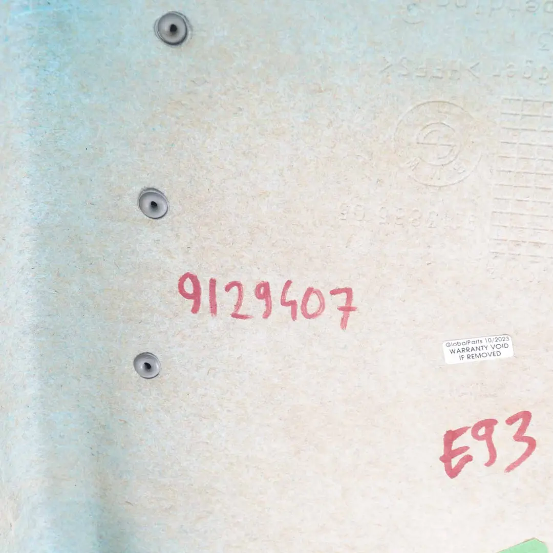 Schienale anteriori BMW E93 Anteriore sinistro Rivestimento posteriore grigio per con numero di parte 9129407 Schienale anteriori BMW E93 Anteriore sinistro Rivestimento posteriore grigio - SKU 9129407 - Numero di parte 9129407