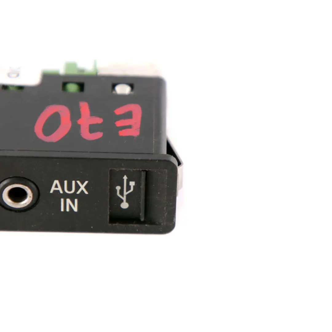BMW 1 3 5 Series E60 E61 E81 E87 E90 E91 USB AUX In Socket Port Plug - SKU 9129652 - Part number 9138402