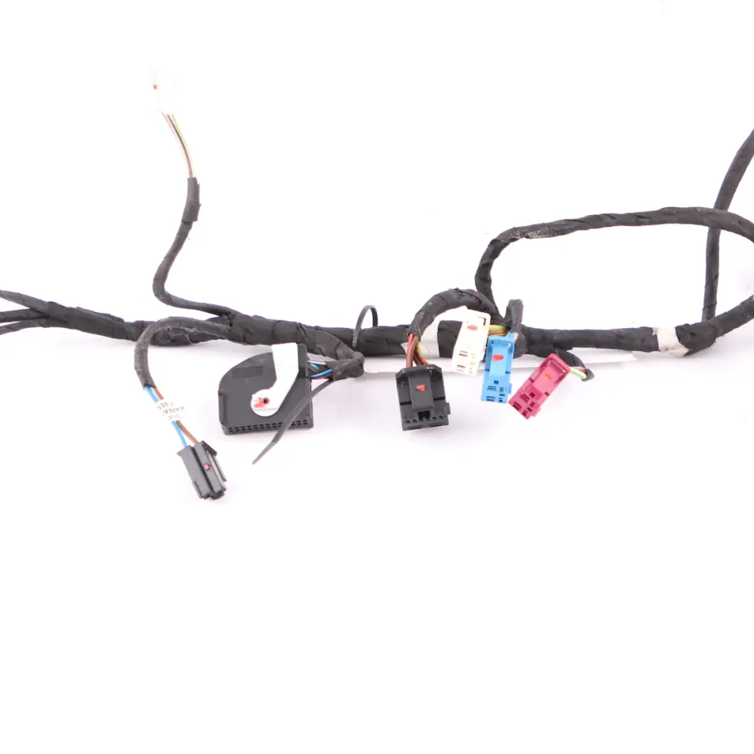 Wiring BMW E92 Coupe Front Passenger Motor Loom Harness Cable to Seat with Part number 9131647 Seat Wiring BMW E92 Coupe Front Passenger Motor Loom Harness Cable - SKU 9131647 - Part number 9131647