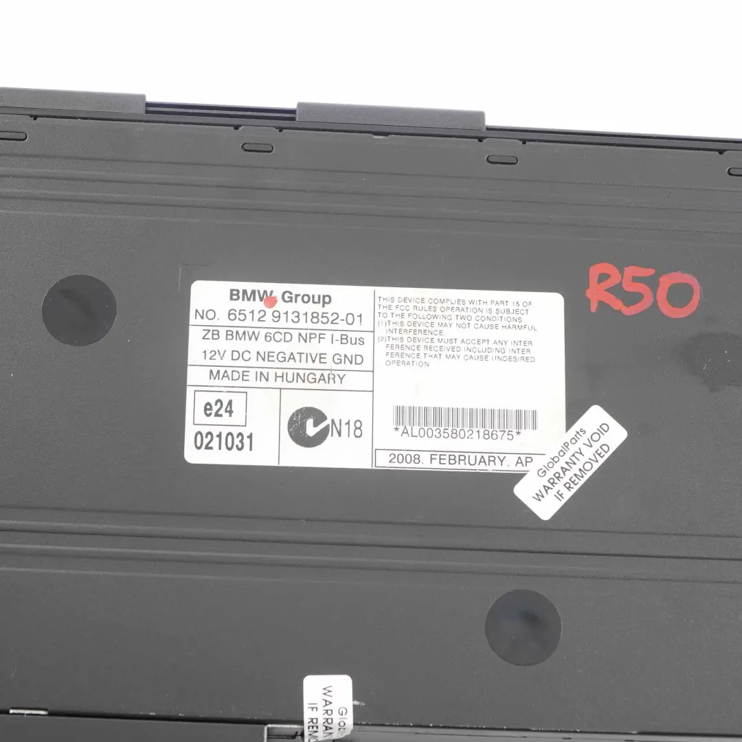 Changeur de CD 6 disques avec chargeur pour Mini Cooper One R50 R53 à propos du numéro de pièce 6946989 Mini Cooper One R50 R53 Changeur de CD 6 disques avec chargeur - SKU 9131852 - Numéro de pièce 6946989