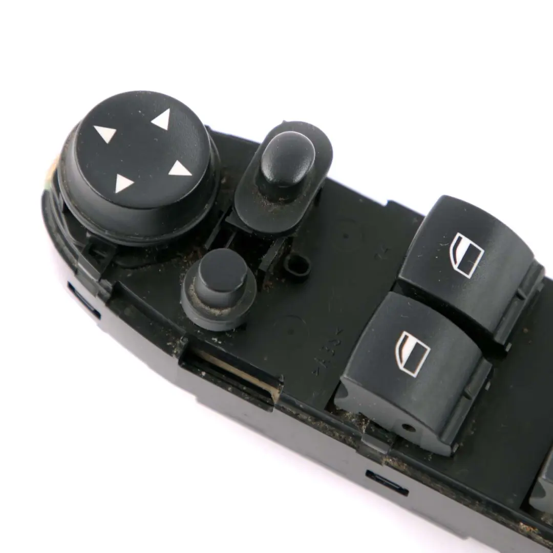 Interruptor Elevalunas Lado Conductor Plegado Automático para BMW E93 LCI con número de pieza 9132188 BMW E93 LCI Interruptor Elevalunas Lado Conductor Plegado Automático - SKU 9132188 - Número de pieza 9132188