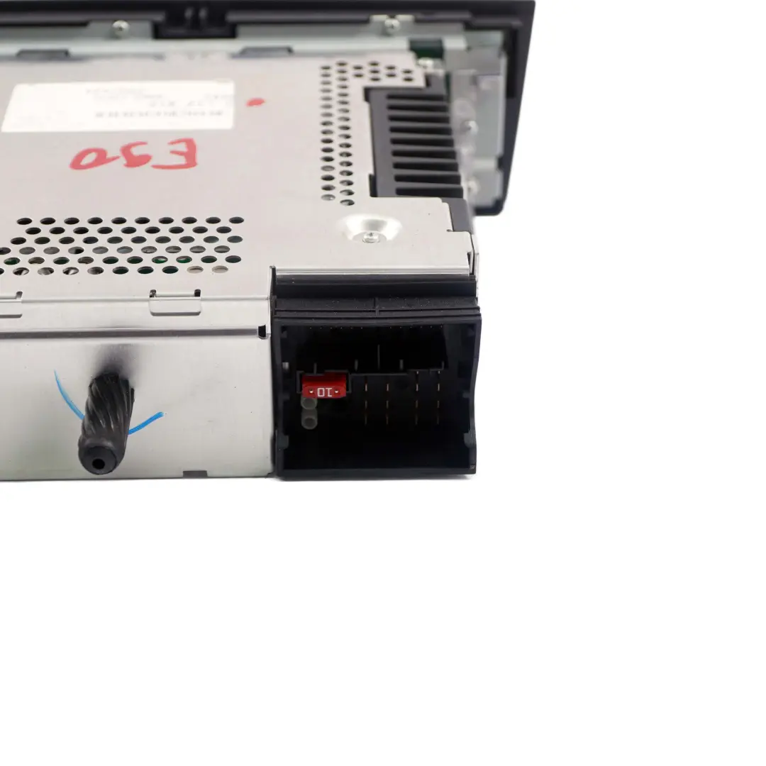 Radio BMW Professional CD 6512 für BMW 1 3 er E81 E87 E90 E91 E92 mit Teilenummer 9150109 BMW 1 3 er E81 E87 E90 E91 E92 Radio BMW Professional CD 6512 - SKU 9132216 - Teilenummer 9150109