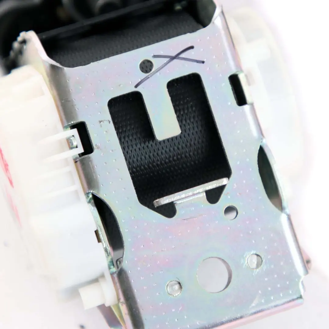 BMW 6 E63 E64 Rear Left Right N/O/S Seat Upper Belt Seatbelt Black - SKU 9132835 - Part number 9132835