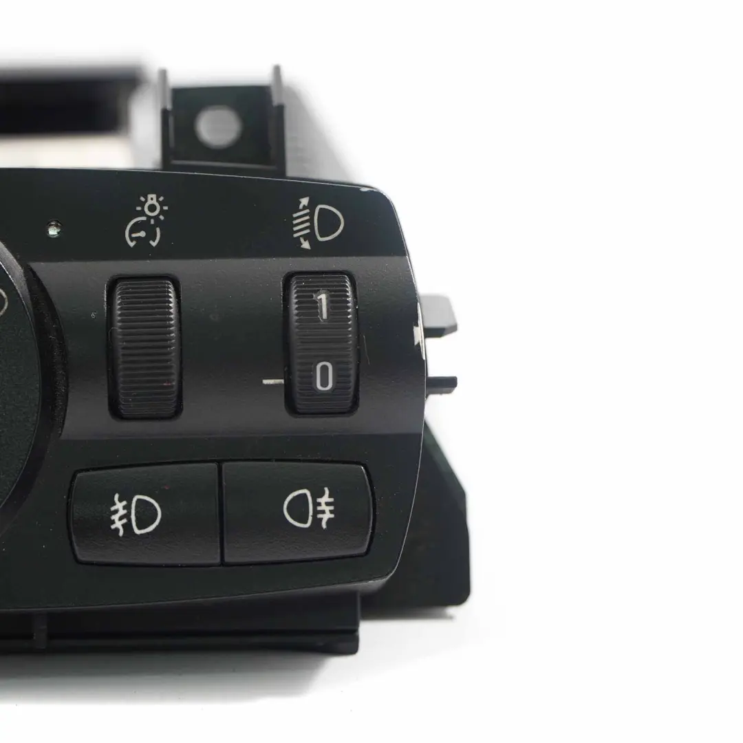 Interruptor del faro BMW Z4 E85 E86 Elemento de control Luz Lámpara para con número de pieza 9133036 Interruptor del faro BMW Z4 E85 E86 Elemento de control Luz Lámpara - SKU 9133036 - Número de pieza 9133036