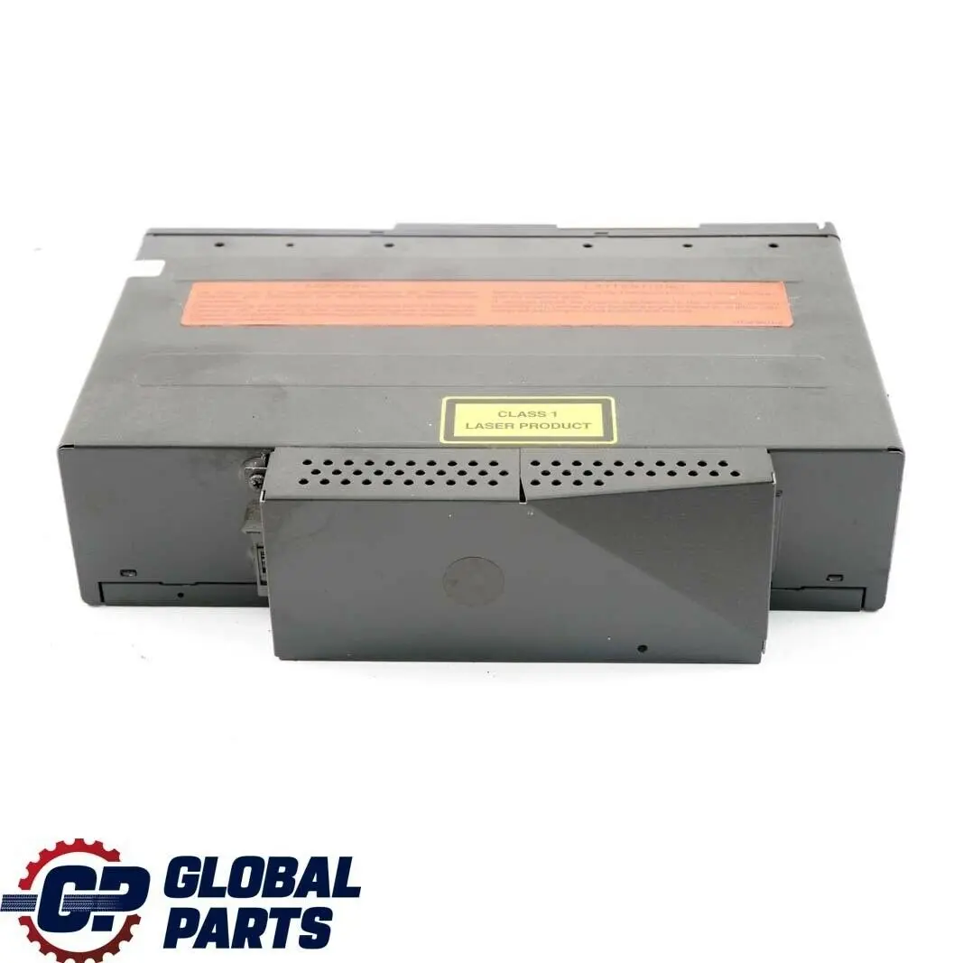 BMW E81 E87 E90 E91 E92 E93 Changeur CD 6 Disques Avec Chargeur - SKU 9133083 - Numéro de pièce 9133083