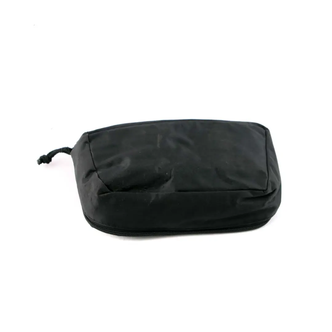 Botiquín De Primeros Auxilios Universal Negro para BMW con número de pieza 9133331 BMW Botiquín De Primeros Auxilios Universal Negro - SKU 9133331 - Número de pieza 9133331