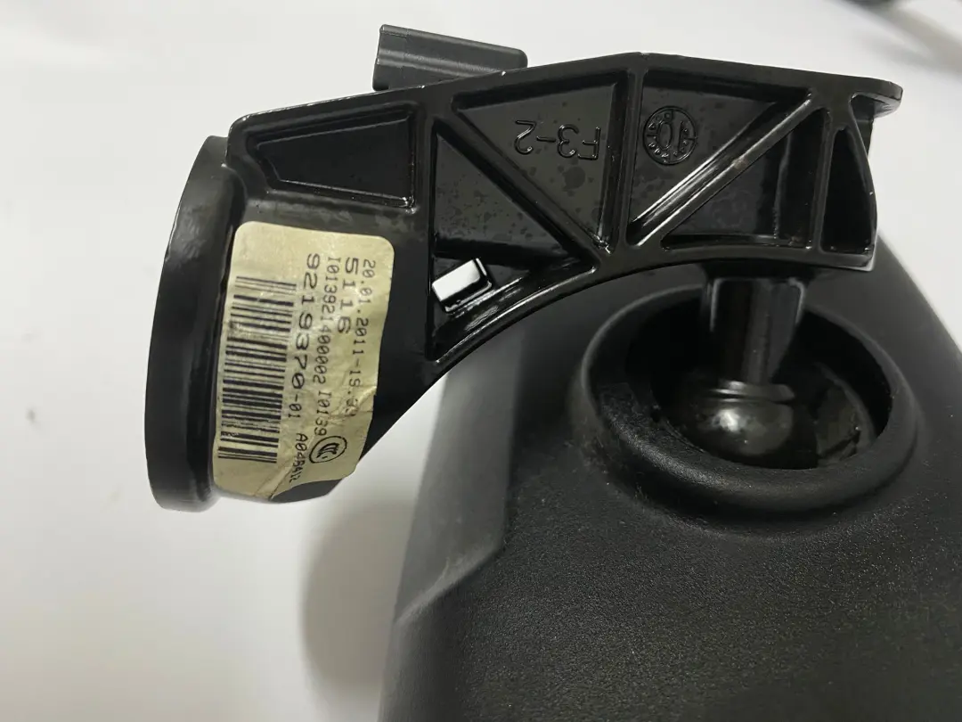 Interior Mirror Mini One R55 R56 R60 to with Part number 9302881 Interior Mirror Mini One R55 R56 R60 - SKU 9134355 - Part number 9302881