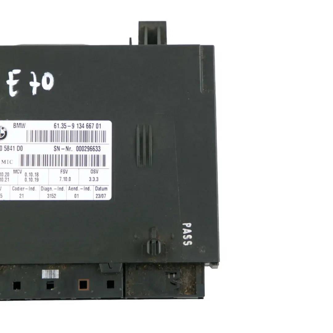BMW 1 3 X5 Series E70 E87 E90 E91 E92 Seat Control Unit Module ECU - SKU 9134667 - Part number 9134667