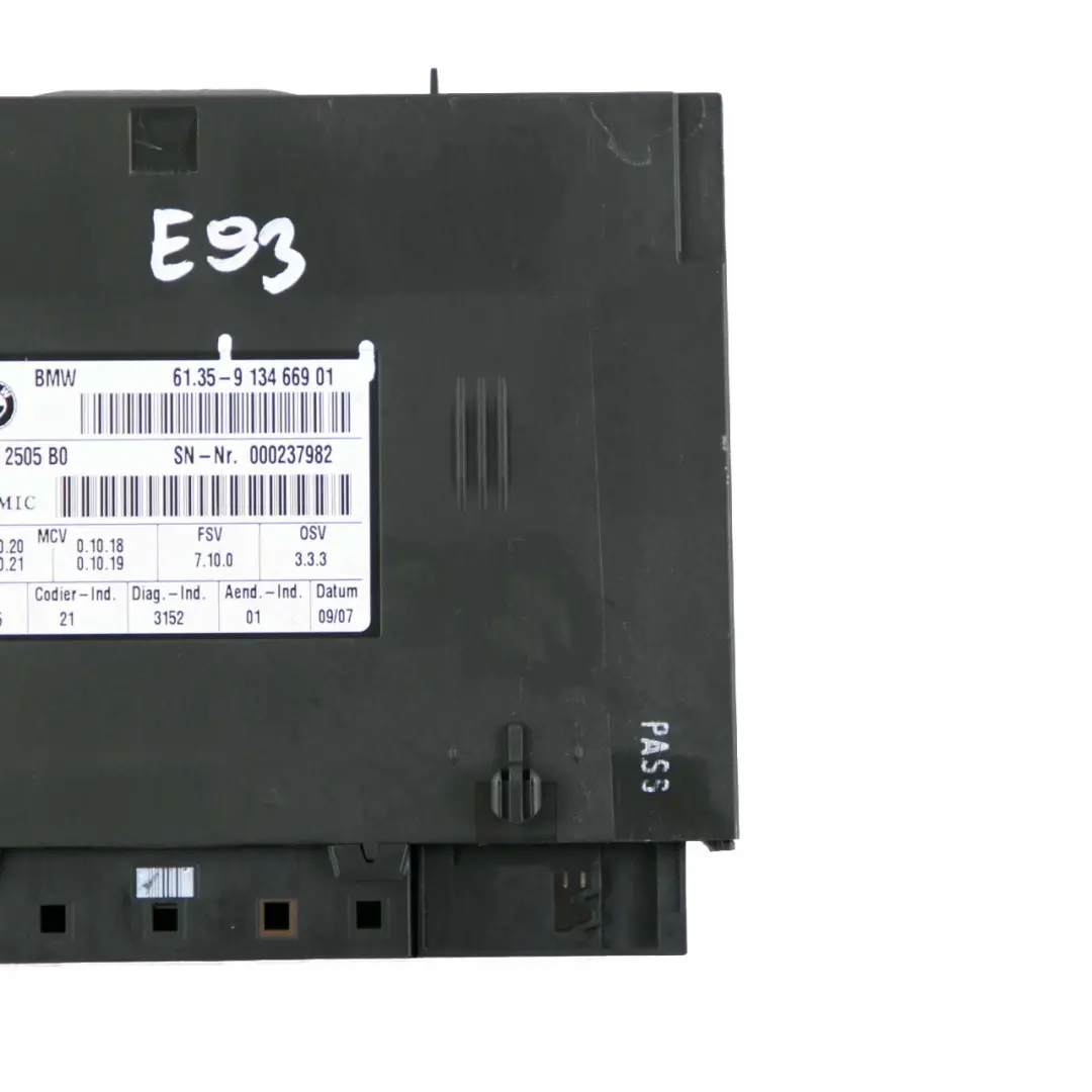 Module de Commande de Siege Convertible ECU FSV 7.10.0 pour BMW E93 à propos du numéro de pièce 9134669 BMW E93 Module de Commande de Siege Convertible ECU FSV 7.10.0 - SKU 9134669 - Numéro de pièce 9134669