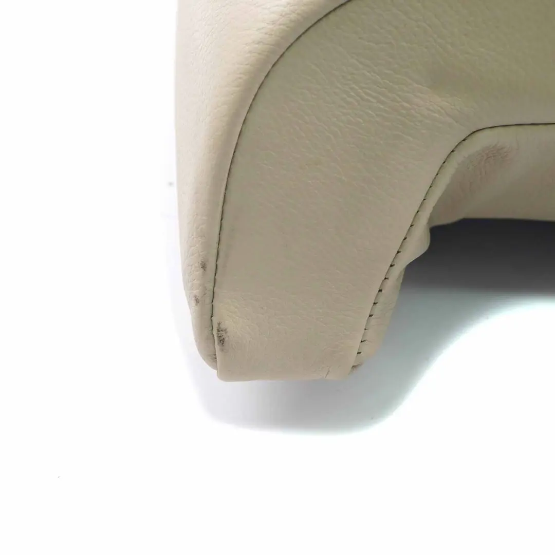 Funda Cuero Reposabrazos Asiento Trasero Centro Crema Beige para BMW E63 E64 con número de pieza 9137393 BMW E63 E64 Funda Cuero Reposabrazos Asiento Trasero Centro Crema Beige - SKU 9137393 - Número de pieza 9137393