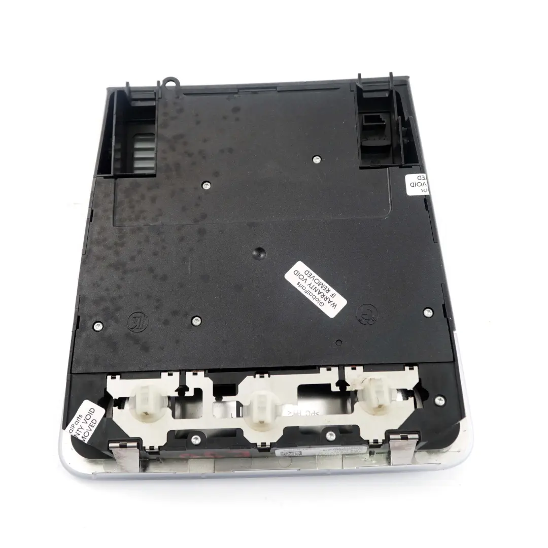 Oświetlenie wnętrza podsufitki szare do BMW E90 E91 o numerze 9137493 BMW E90 E91 Oświetlenie wnętrza podsufitki szare - SKU 9137493 - Numer Części 9137493