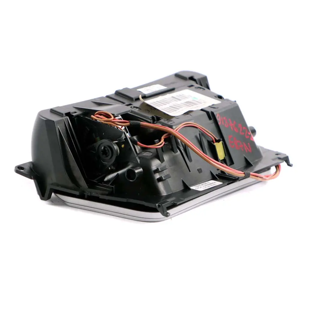 Ashtray Tray Front Decor Cover Titanium Light to BMW 1 Series E81 E82 E87 LCI 2 with Part number 9137622 BMW 1 Series E81 E82 E87 LCI 2 Ashtray Tray Front Decor Cover Titanium Light - SKU 9137622-2 - Part number 9137622