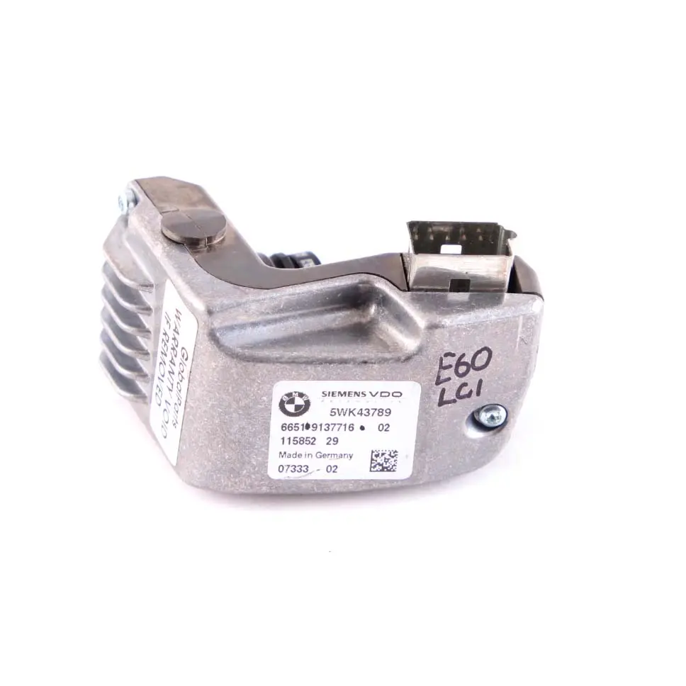 Cámara De Advertencia De Cambio De Carril para BMW E60 E61 LCI con número de pieza 9137716 BMW E60 E61 LCI Cámara De Advertencia De Cambio De Carril - SKU 9137716 - Número de pieza 9137716