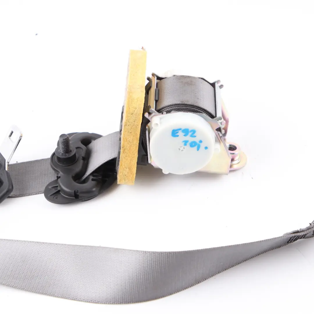 Limiteur Force Supérieur Ceinture Sécurité Sécurité Avant Gauche pour BMW E92 à propos du numéro de pièce 9138239 BMW E92 Limiteur Force Supérieur Ceinture Sécurité Sécurité Avant Gauche - SKU 9138239 - Numéro de pièce 9138239