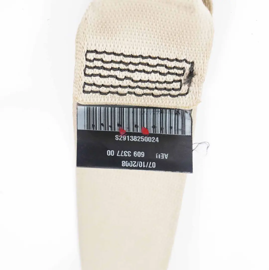 Limiteur d'effort Courroie Supérieure Avant Droit Beige Crème pour BMW E60 E61 à propos du numéro de pièce 9138250 BMW E60 E61 Limiteur d'effort Courroie Supérieure Avant Droit Beige Crème - SKU 9138250 - Numéro de pièce 9138250