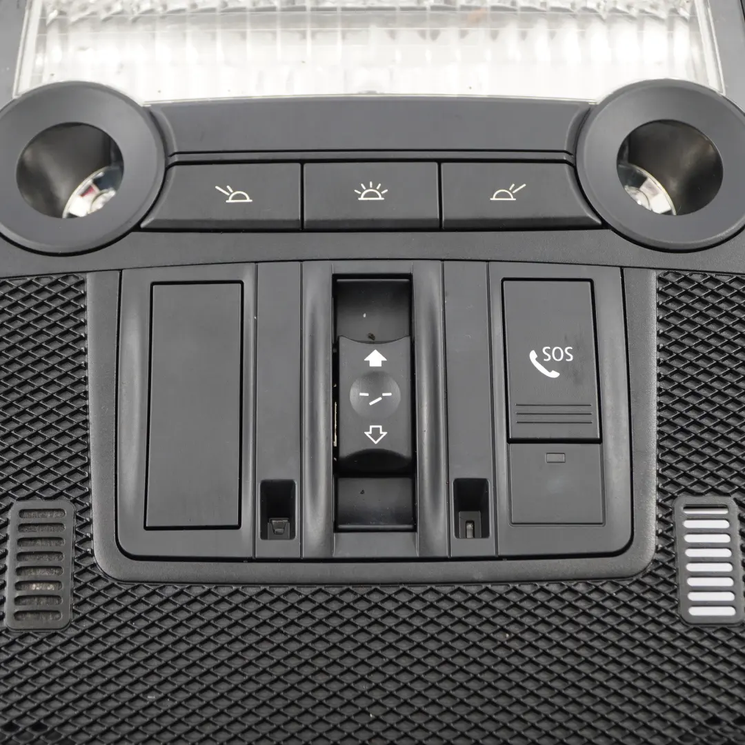 Lampka Podsufitki Oświetlenie Kabiny Przód Czarna do BMW X5 E70 o numerze 9138393 BMW X5 E70 Lampka Podsufitki Oświetlenie Kabiny Przód Czarna - SKU 9138393 - Numer Części 9138393