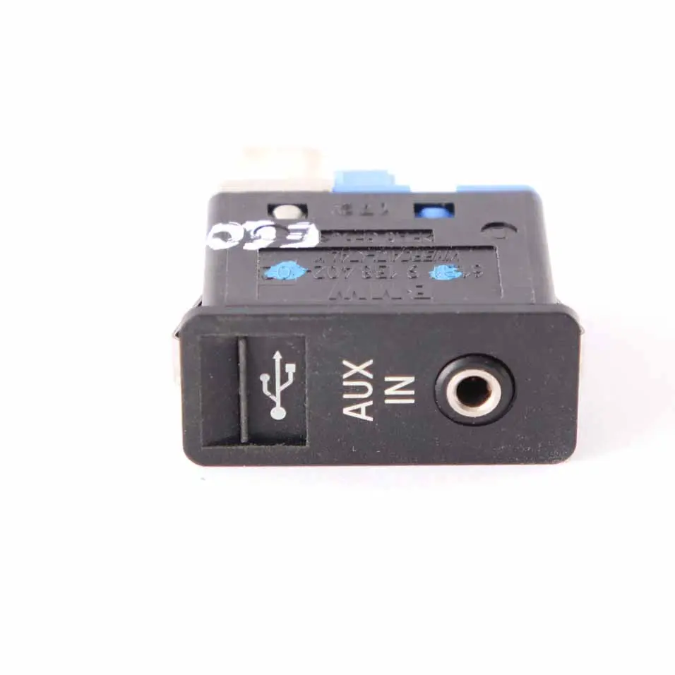  Presa USB AUX BMW E60 E61 E81 E87 E90 E91 Plug porta - SKU 9138402 - Numero di parte 9138402